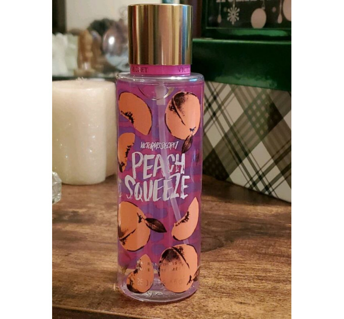 Парфюмированный спрей для тела Victoria`s Secret Fragrance Juice Bar Peach Squeeze